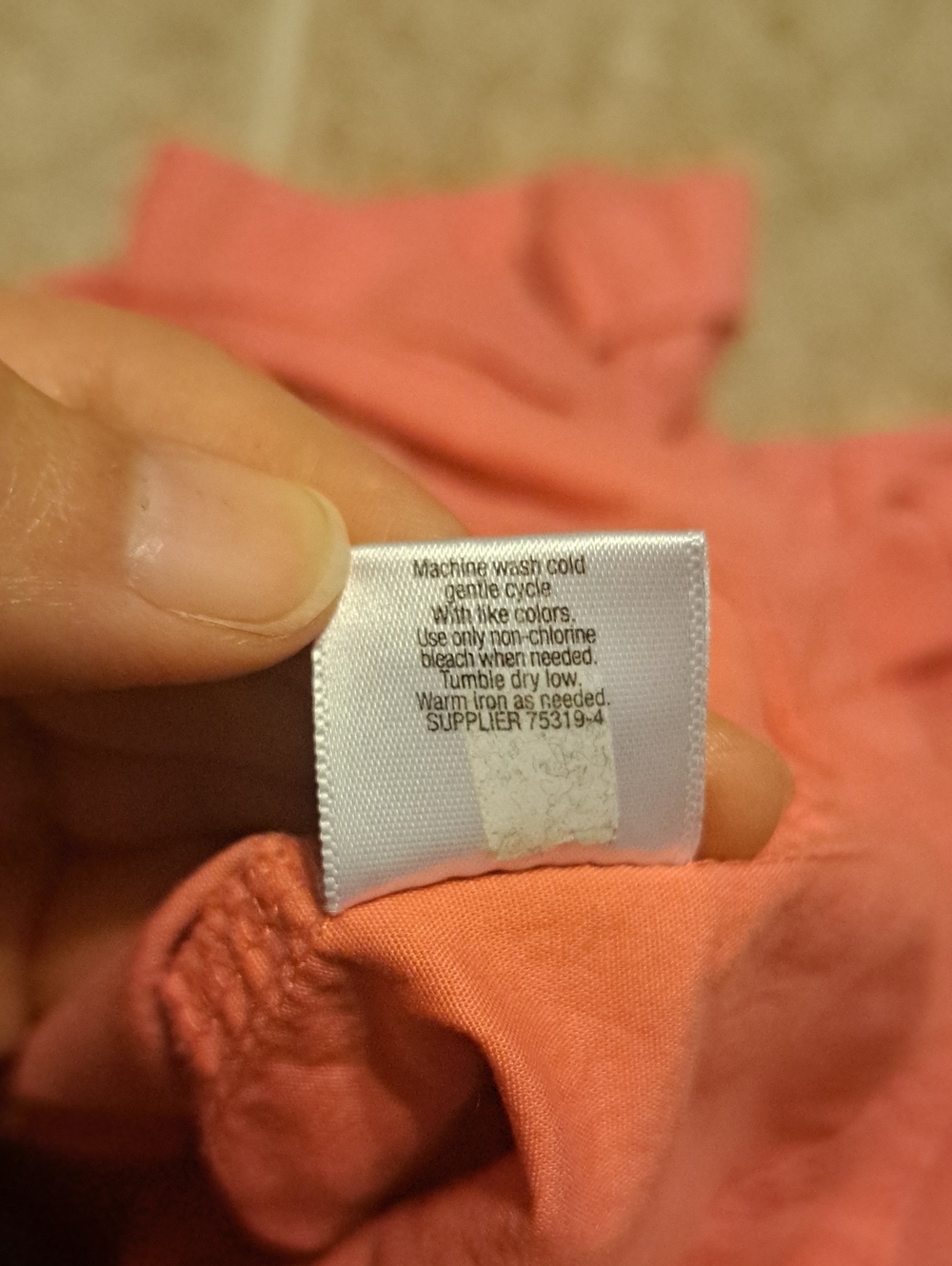 a.n.a Coral Utility Cotton Shorts. Size 33/16. - Picture 9 of 9